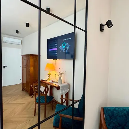 Ameli Heritage & Apartment