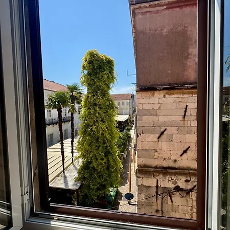 Ameli Heritage & Apartment *