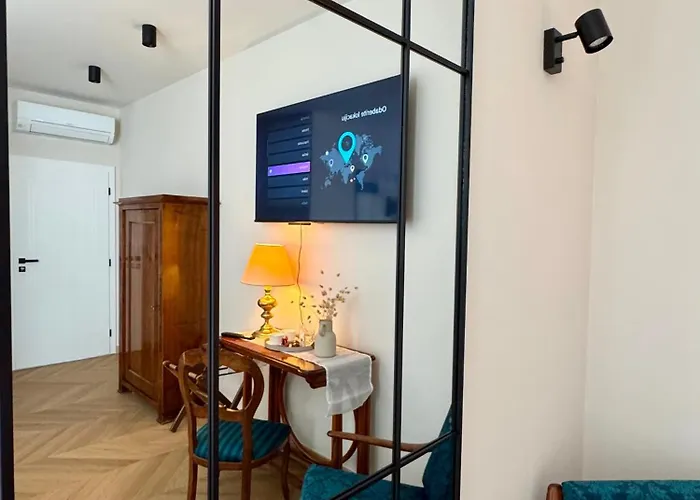 Ameli Heritage & Apartment